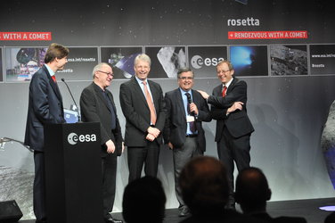 Q&A session at the ESOC Rosetta wake-up event