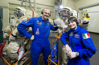 Orlan spacewalk training