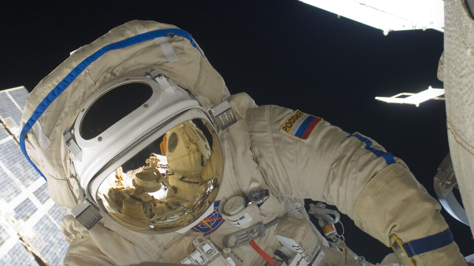 Maxim Suraev spacewalk