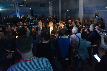 Global media present at ESA-ESOC's Rosetta rendezvous press conference