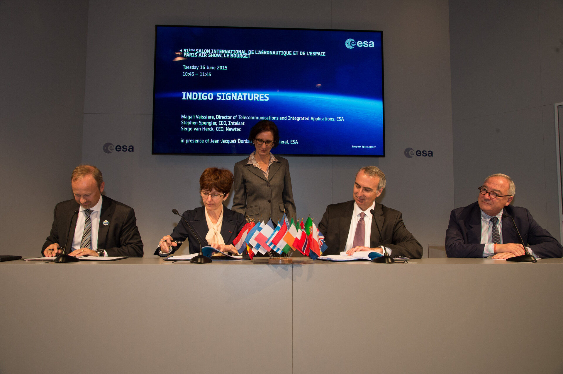 ESA and Intelsat sign Indigo public–private partnership