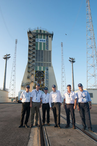ESA and Arianespace representatives visit the Soyuz Launch Zone