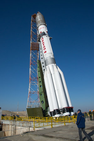 ExoMars 2016 rollout 