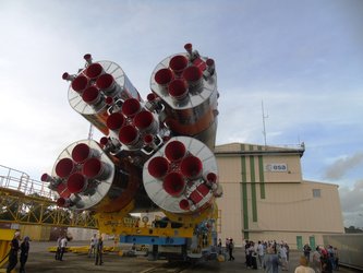 Soyuz rolls out