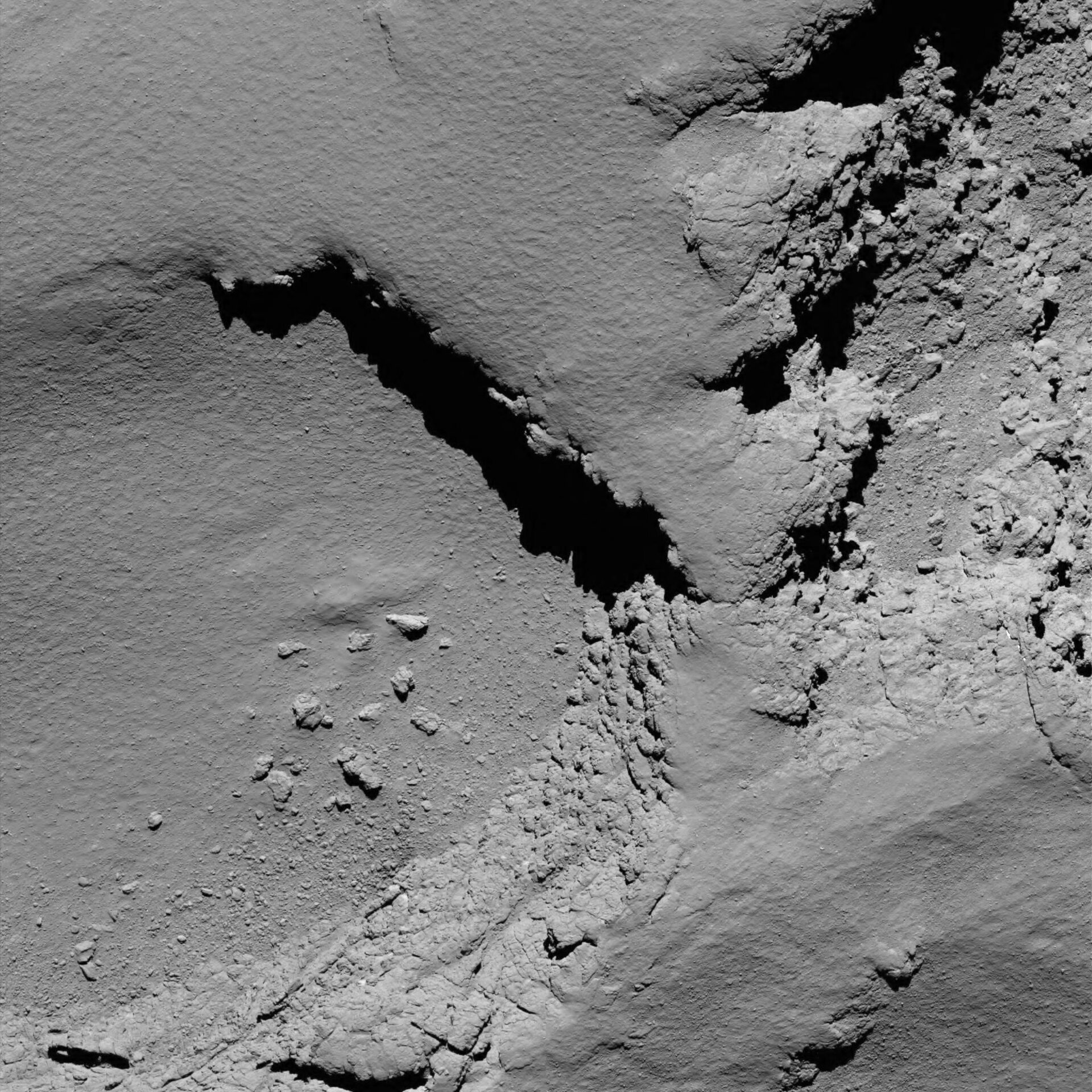 Comet from 5.8 km – narrow-angle camera 