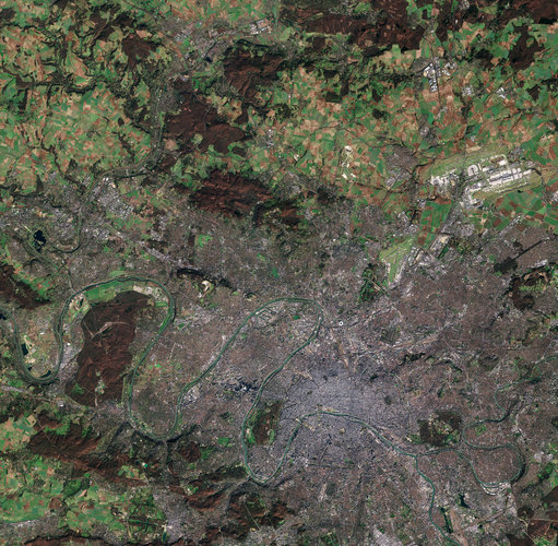 Image of Paris captured by Sentinel-2A