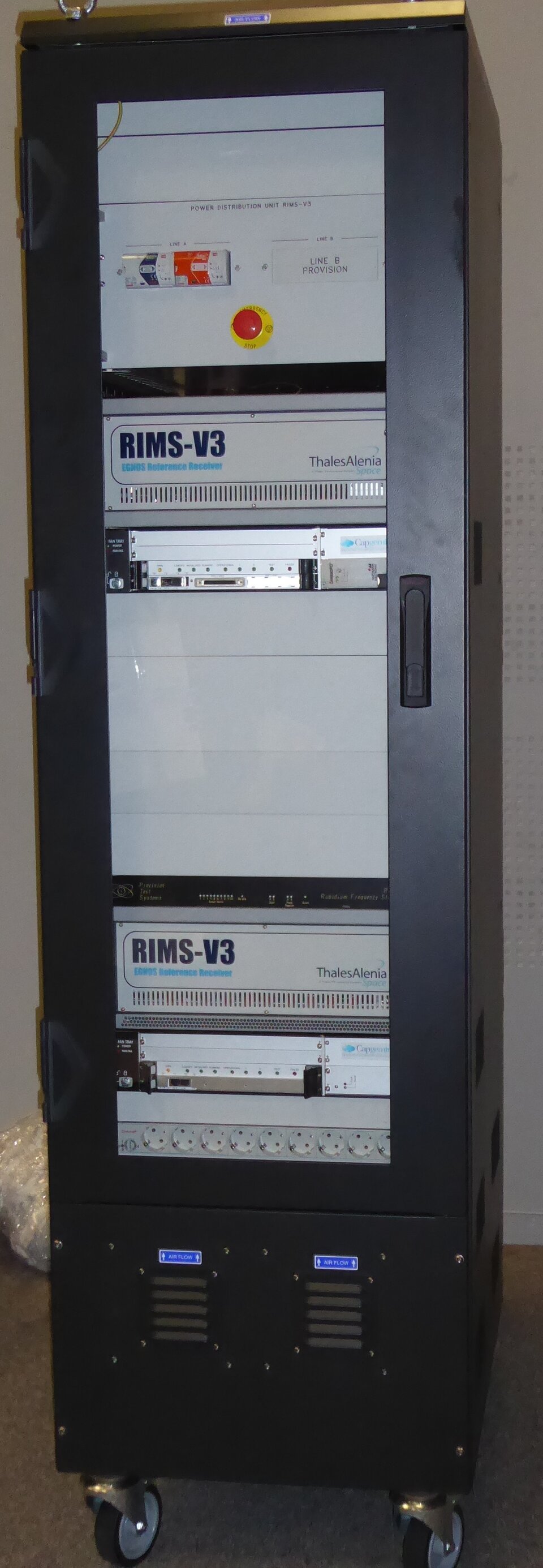Thales EGNOS V3 RIMS rack