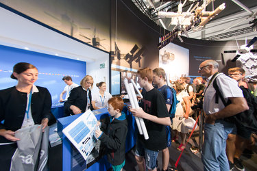Public at the ESA Pavilion, Paris Air and Space Show