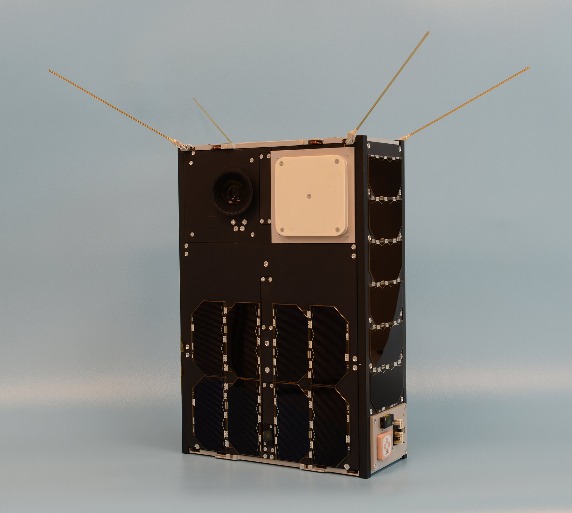 GomX-4B CubeSat