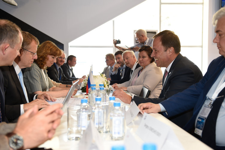 Meeting with Jan Wörner and Igor Komarov at the ESA chalet