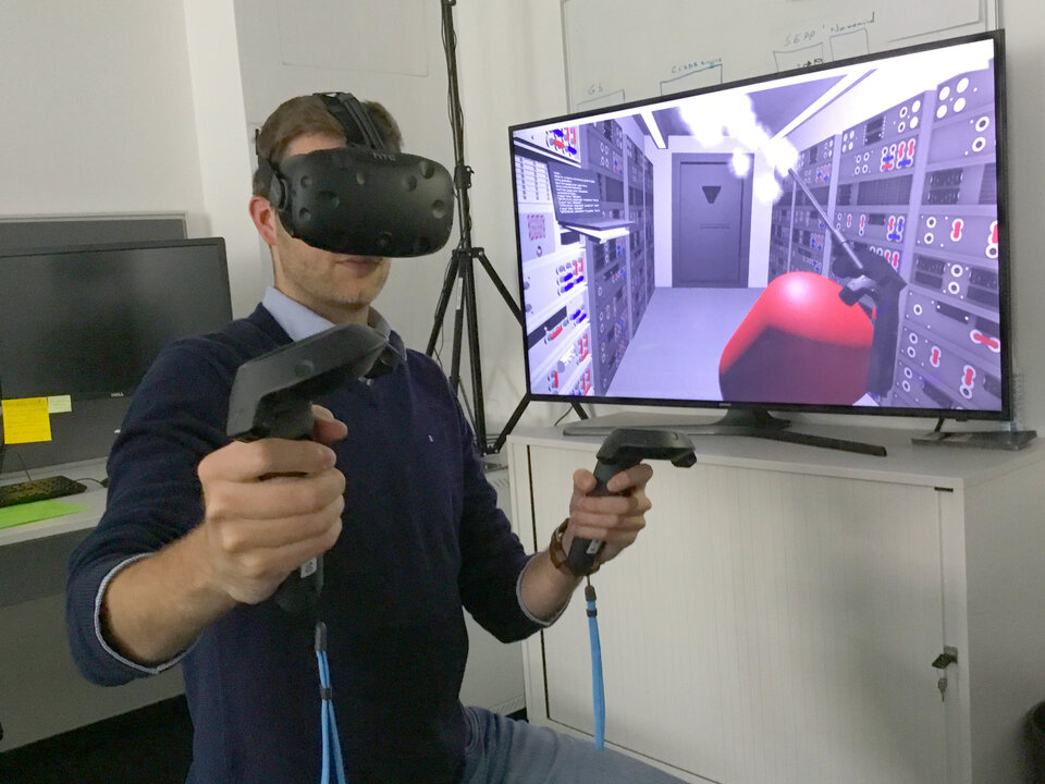 Entwicklungen im Bereich Augmented und Virtual Reality werden auf die hohen Betriebs- und Sicherheitsanforderungen der Raumfahrt geprüft.
