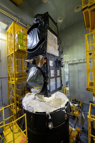 Sentinel-3B atop Rockot upper stage