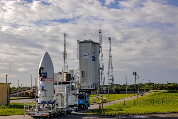 Aeolus heads for launch pad