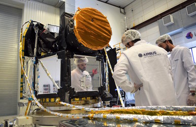 Inspecting the fully-integrated Cheops satellite