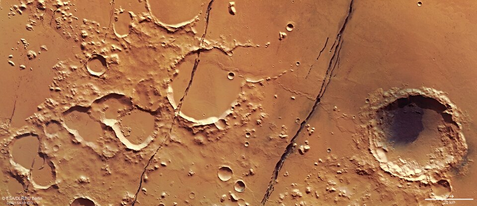 A portion of the Cerberus Fossae system in Elysium Planitia, near the martian equator