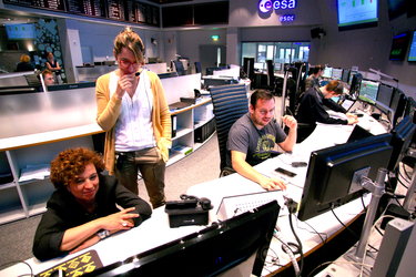 Teams at mission control in BepiColombo simulation
