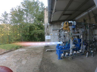 Hot fire test of prototype engine thrust chamber for future Vega Evolution