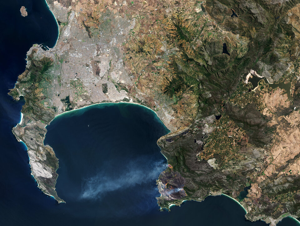 Fires in South Africa’s Western Cape, which often occur during the dry summer months and are exacerbated by drought. Satellites can be used to spot vulnerable areas.