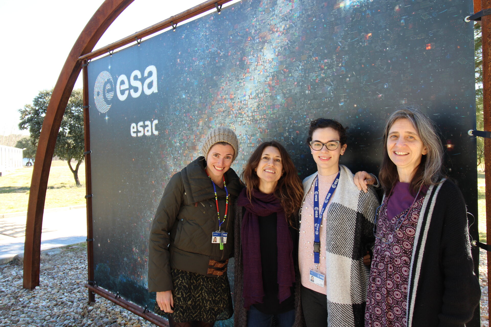 Participantes de ESAC en "Chatea con una astrónoma"