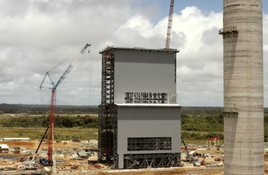 Mobile gantry for Ariane 6 under construction