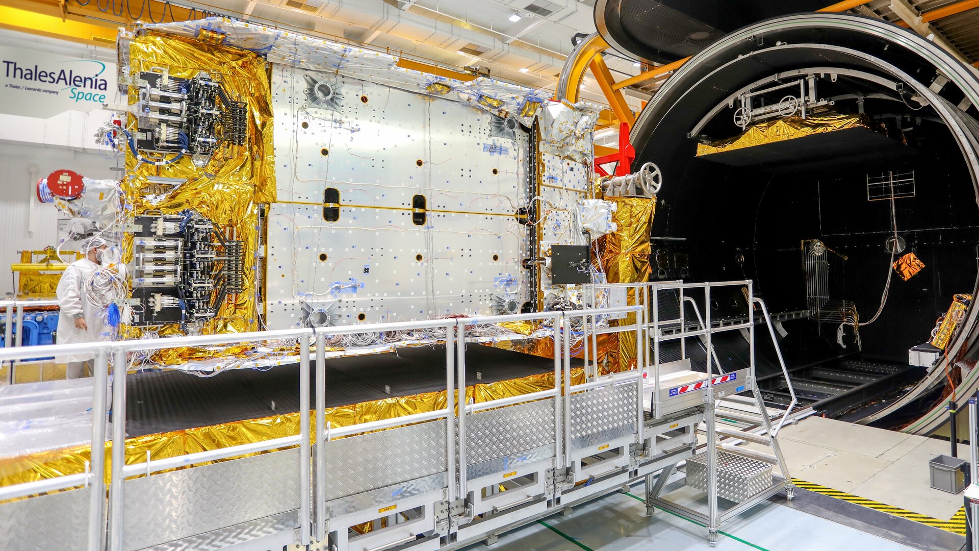 The first Spacebus Neo satellite has undergone tests in space-like conditions