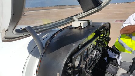 SkyLiberty device aboard Diamond DA40 light aircraft