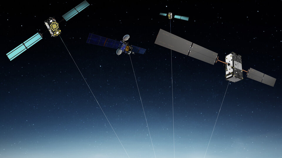 Satnav signals from satellites