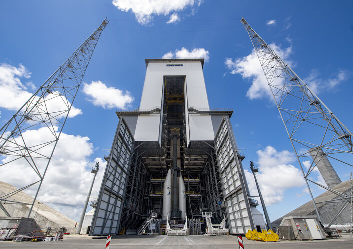 Ariane 6 mobile gantry with booster and core stage mockups