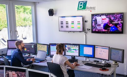 BIOTESC control room during MME2 experiment