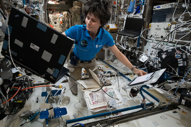 Samantha performs Acoustic Diagnostics aboard the ISS