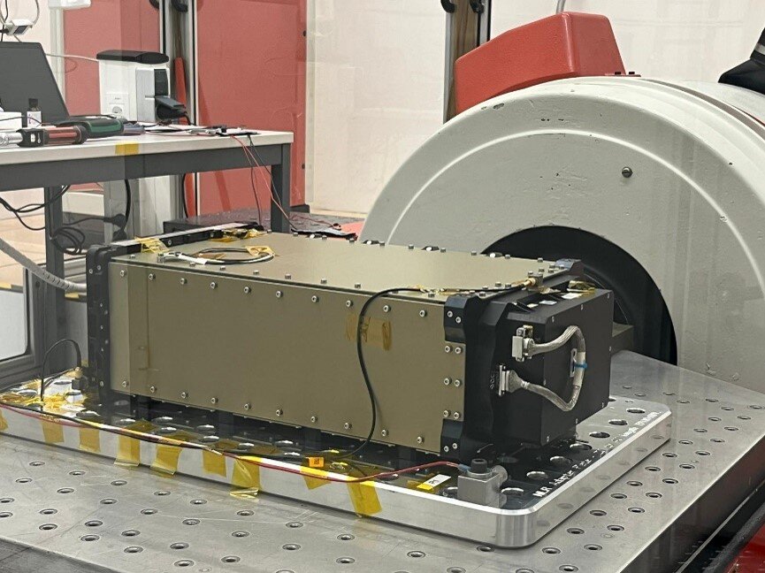 Vibration test of Deep Space Deployer