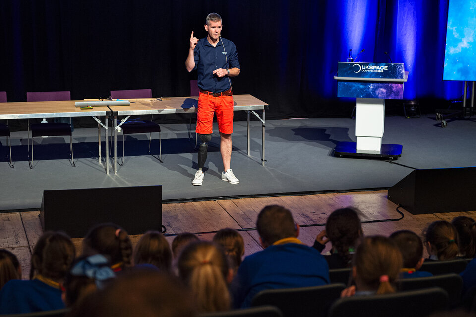 John McFall inspires kids about space